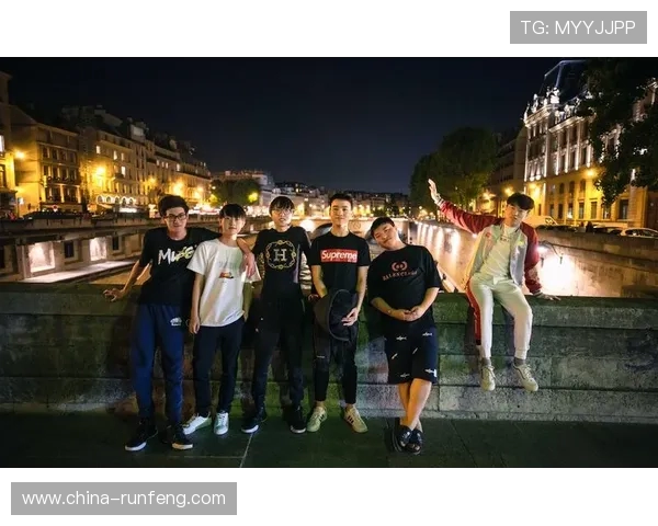 RNG在世界大师赛中以93分稳居积分榜首位，展现强劲实力