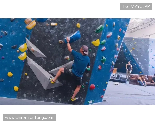 北京攀岩队中路突破革新引领全国攀岩新潮流与发展趋势分析