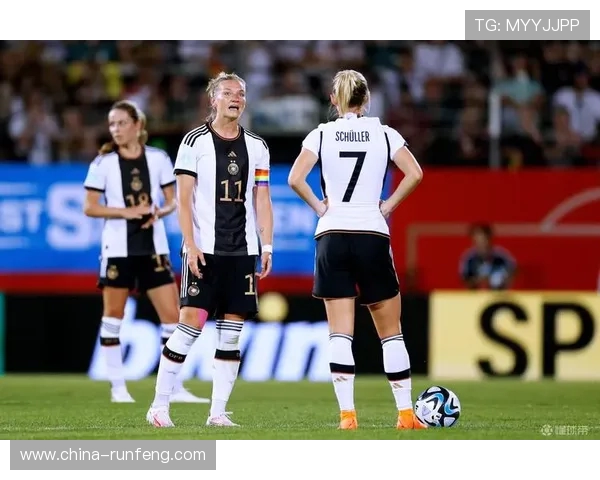 2017年女足比赛精彩回顾:对阵德国队的激烈较量与战术分析 2017年女足比赛精彩回顾:对阵德国队的激烈较量与战术分析