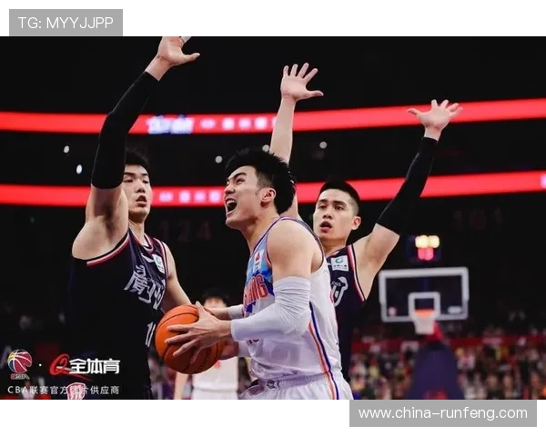 2020年CBA赛季广州队与新疆队激战回顾及精彩瞬间分析