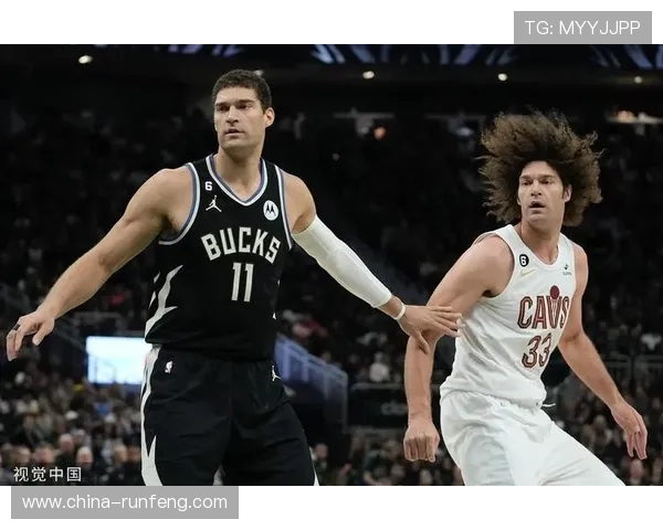 布鲁克洛佩斯：从NBA巨星到篮球战术的智慧象征