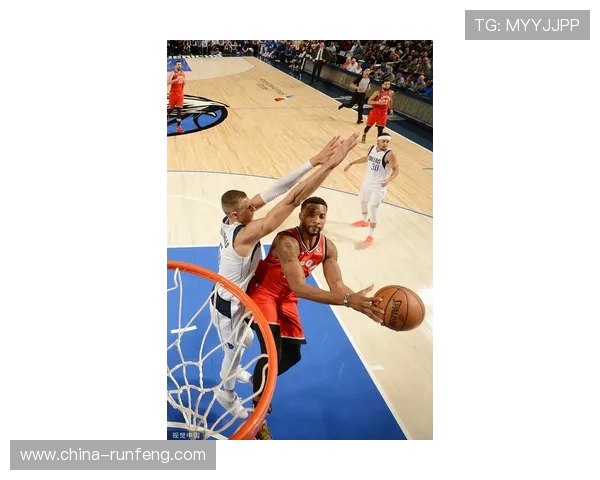 达拉斯独行侠与猛龙的激烈对决揭示NBA赛季新动态 达拉斯独行侠与猛龙的激烈对决揭示NBA赛季新动态