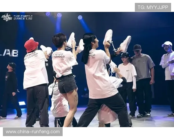 重庆街舞队引领潮流最新街舞意识TOP10榜单揭晓