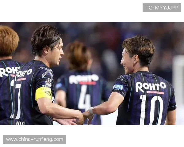 钢巴与德岛的巅峰对决谁能在这场较量中笑到最后