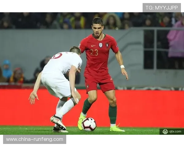 鲁本迪亚斯：从新星崛起到足坛顶尖后卫的辉煌之路