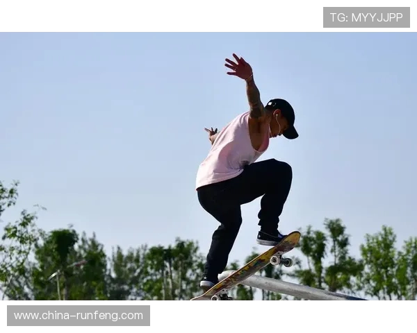 南京滑板队在极限运动联赛中的速度表现分析与点评